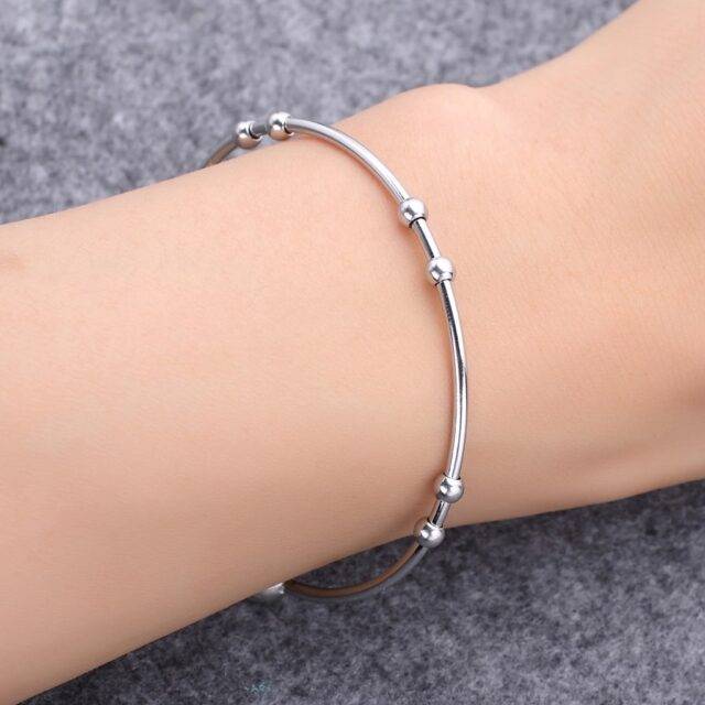 Finesara Exploring the Elegance of Silver Cuff Bracelet Designs https://finesara.com/exploring-the-elegance-of-silver-cuff-bracelet-designs/