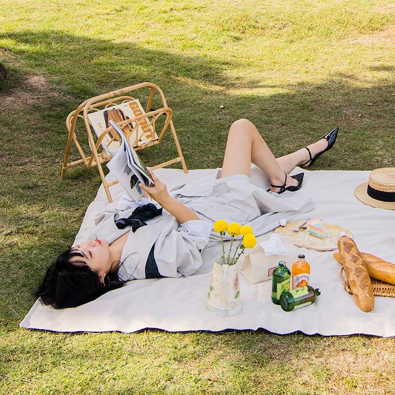 Ultralight Portable Picnic Blanket Camping & Hiking Sport & Outdoors Travel Gear Ultralight Portable Picnic Blanket