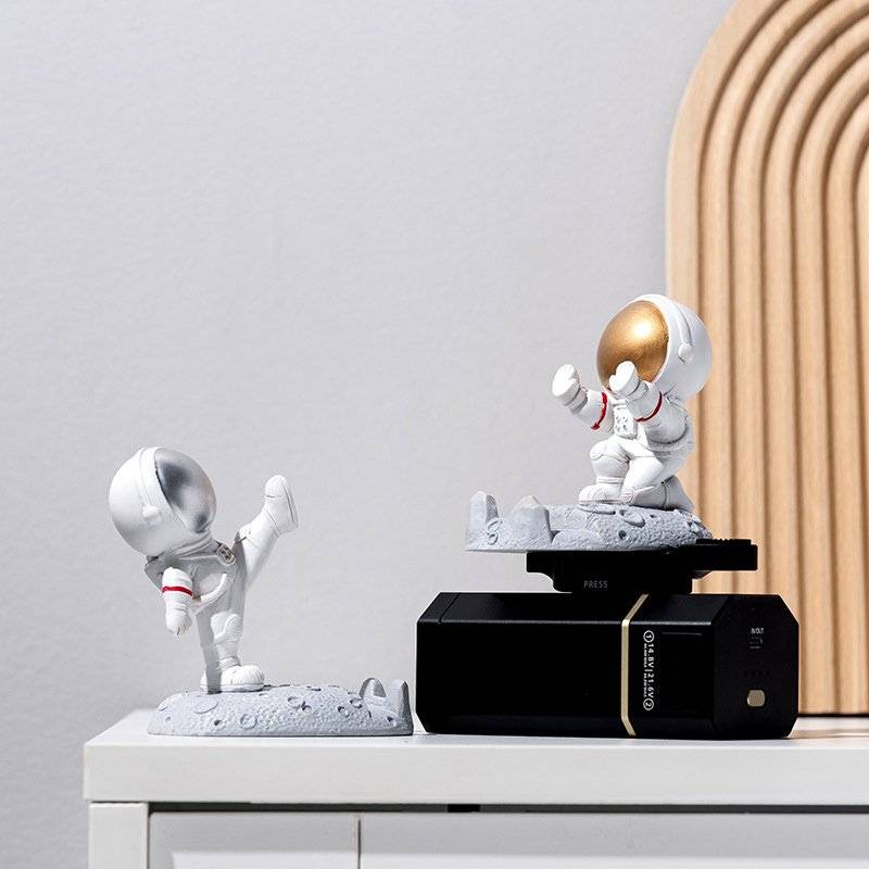 Astronaut Phone Stand Holder Best Deals Best Sellers Gadgets Astronaut Phone Stand Holder