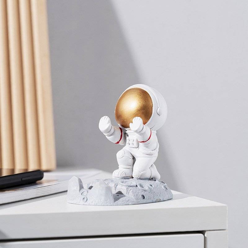 Astronaut Phone Stand Holder Best Deals Best Sellers Gadgets Astronaut Phone Stand Holder