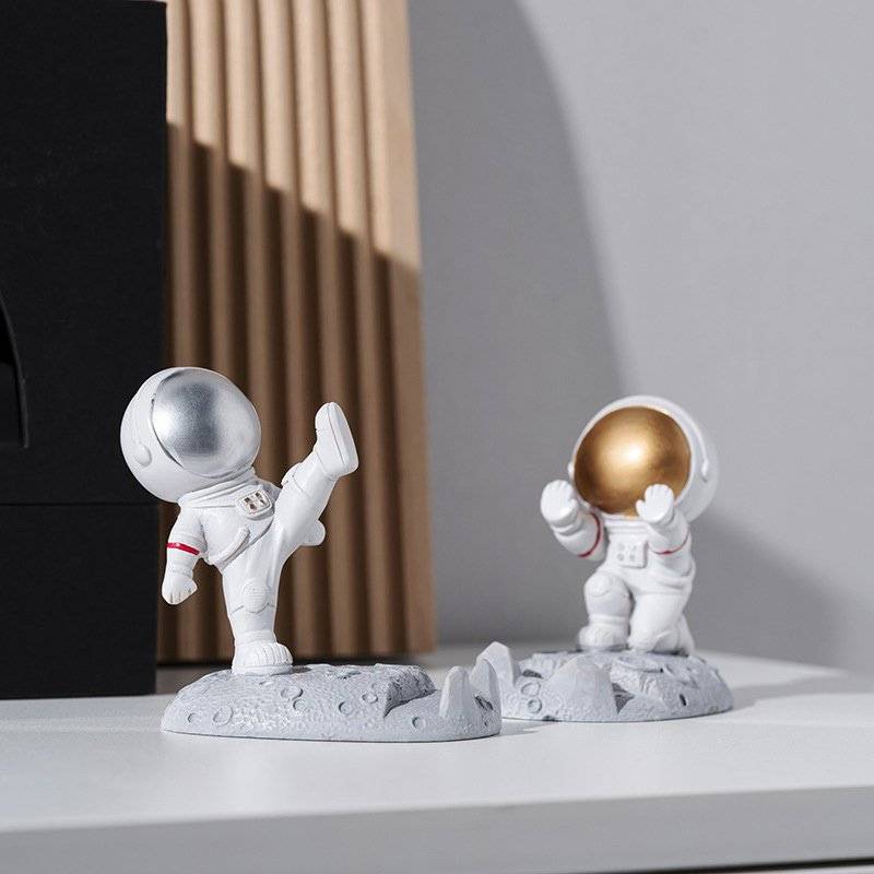 Astronaut Phone Stand Holder Best Deals Best Sellers Gadgets Astronaut Phone Stand Holder